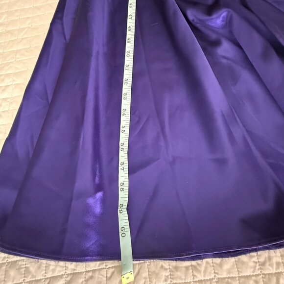 Xscape By Joanna Chen Purple One-Shoulder Gown Size 6 - Picture 12 of 12